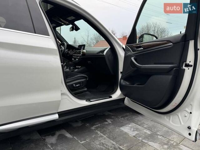 Белый БМВ Х3, объемом двигателя 2 л и пробегом 98 тыс. км за 31000 $, фото 8 на Automoto.ua