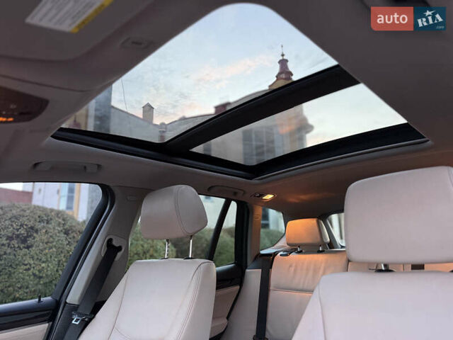 Белый БМВ Х3, объемом двигателя 2 л и пробегом 190 тыс. км за 17500 $, фото 24 на Automoto.ua