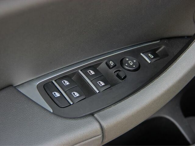 Білий БМВ Х3, об'ємом двигуна 2 л та пробігом 60 тис. км за 26500 $, фото 10 на Automoto.ua