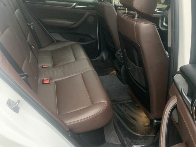 Белый БМВ Х3, объемом двигателя 2 л и пробегом 142 тыс. км за 18800 $, фото 23 на Automoto.ua