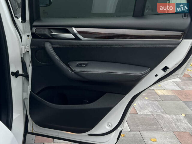 Белый БМВ Х3, объемом двигателя 2 л и пробегом 106 тыс. км за 19000 $, фото 19 на Automoto.ua