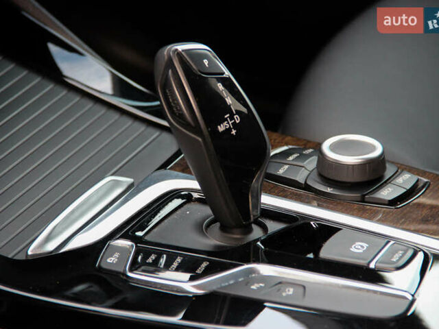 Білий БМВ Х3, об'ємом двигуна 2 л та пробігом 60 тис. км за 26500 $, фото 23 на Automoto.ua