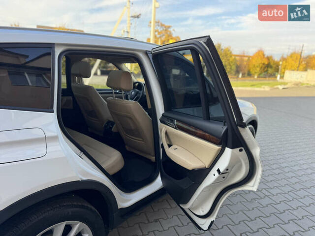 Білий БМВ Х3, об'ємом двигуна 2 л та пробігом 221 тис. км за 13500 $, фото 34 на Automoto.ua
