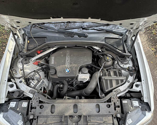 Белый БМВ Х3, объемом двигателя 2 л и пробегом 176 тыс. км за 21000 $, фото 21 на Automoto.ua