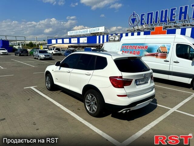 Белый БМВ Х3, объемом двигателя 2 л и пробегом 75 тыс. км за 15900 $, фото 4 на Automoto.ua