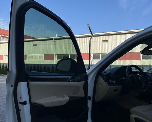 Белый БМВ Х3, объемом двигателя 2 л и пробегом 195 тыс. км за 20000 $, фото 21 на Automoto.ua