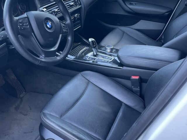 БМВ Х3 2017 в Ровно на Automoto.ua Белый БМВ Х3, объемом двигателя 2 л и пробегом 134 тыс. км за 14900 $, фото 9 на Automoto.ua