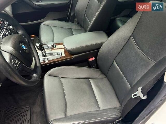 Білий БМВ Х3, об'ємом двигуна 2 л та пробігом 171 тис. км за 15300 $, фото 12 на Automoto.ua