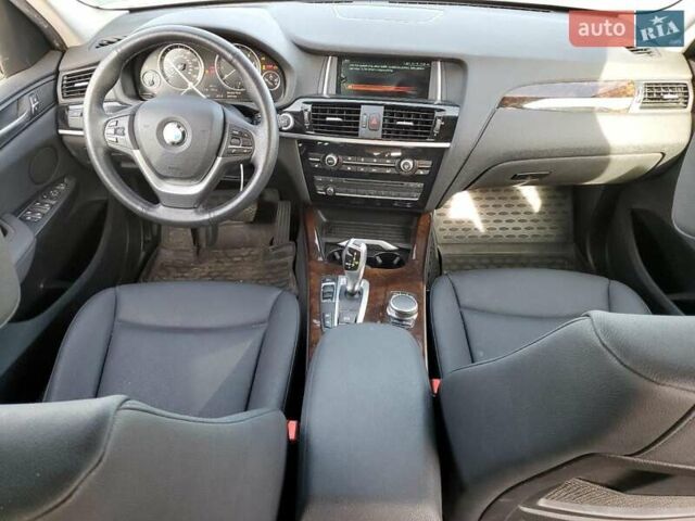 Белый БМВ Х3, объемом двигателя 2 л и пробегом 59 тыс. км за 3400 $, фото 7 на Automoto.ua