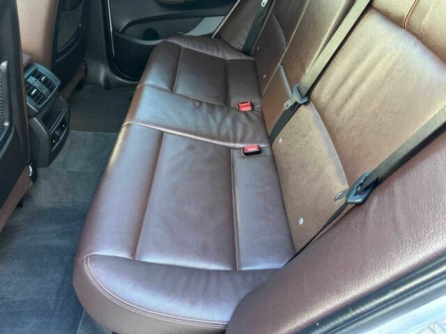 Белый БМВ Х3, объемом двигателя 2 л и пробегом 58 тыс. км за 8000 $, фото 10 на Automoto.ua