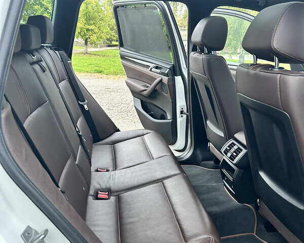 Белый БМВ Х3, объемом двигателя 2 л и пробегом 112 тыс. км за 18700 $, фото 18 на Automoto.ua
