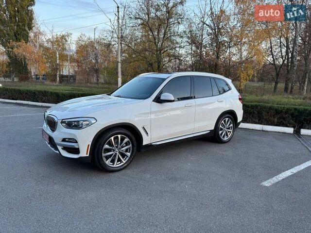 Белый БМВ Х3, объемом двигателя 2 л и пробегом 165 тыс. км за 27500 $, фото 8 на Automoto.ua