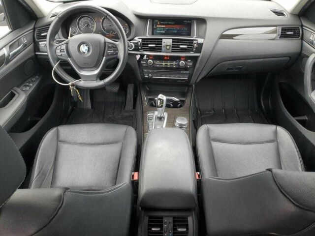 Белый БМВ Х3, объемом двигателя 2 л и пробегом 165 тыс. км за 13200 $, фото 7 на Automoto.ua