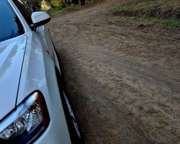 Белый БМВ Х3, объемом двигателя 2 л и пробегом 153 тыс. км за 17500 $, фото 11 на Automoto.ua