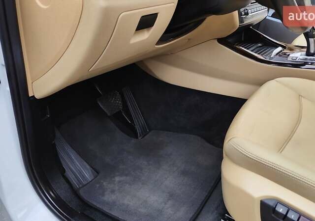 Белый БМВ Х3, объемом двигателя 2 л и пробегом 221 тыс. км за 15950 $, фото 34 на Automoto.ua