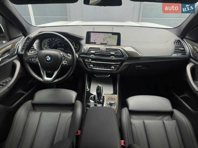 Білий БМВ Х3, об'ємом двигуна 2 л та пробігом 220 тис. км за 23500 $, фото 21 на Automoto.ua