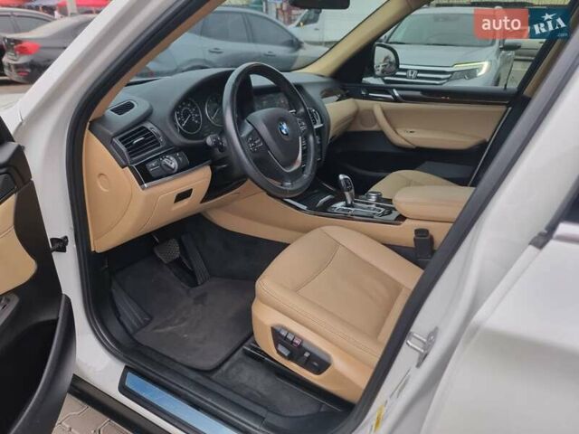 Белый БМВ Х3, объемом двигателя 2 л и пробегом 158 тыс. км за 17700 $, фото 5 на Automoto.ua