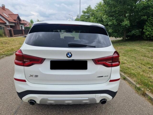 Белый БМВ Х3, объемом двигателя 2 л и пробегом 86 тыс. км за 16000 $, фото 7 на Automoto.ua