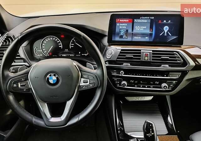 Білий БМВ Х3, об'ємом двигуна 2 л та пробігом 140 тис. км за 23800 $, фото 5 на Automoto.ua