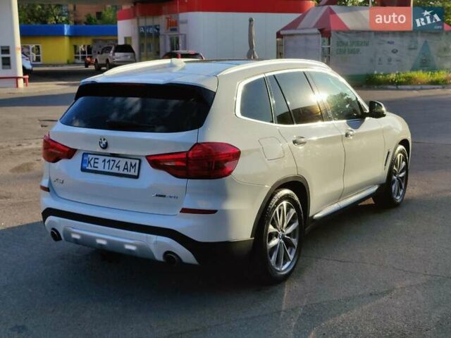 Белый БМВ Х3, объемом двигателя 2 л и пробегом 120 тыс. км за 29900 $, фото 5 на Automoto.ua