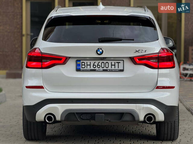 Білий БМВ Х3, об'ємом двигуна 2 л та пробігом 99 тис. км за 29000 $, фото 7 на Automoto.ua