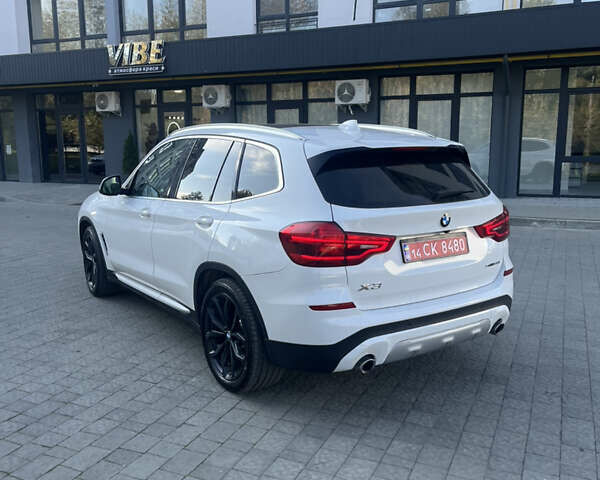 Білий БМВ Х3, об'ємом двигуна 2 л та пробігом 62 тис. км за 24300 $, фото 8 на Automoto.ua