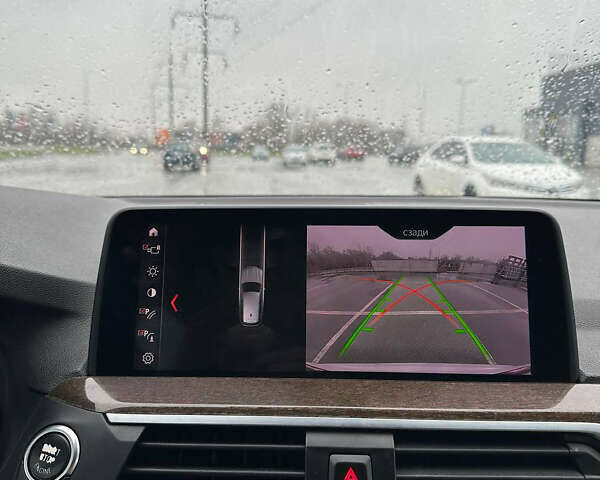 Белый БМВ Х3, объемом двигателя 2 л и пробегом 160 тыс. км за 24000 $, фото 14 на Automoto.ua