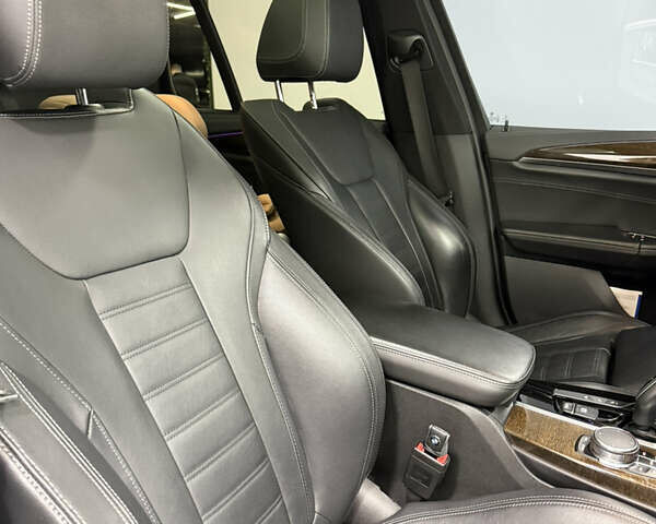 Белый БМВ Х3, объемом двигателя 3 л и пробегом 115 тыс. км за 37000 $, фото 22 на Automoto.ua