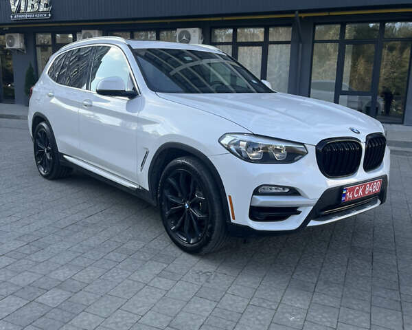 Білий БМВ Х3, об'ємом двигуна 2 л та пробігом 62 тис. км за 24300 $, фото 5 на Automoto.ua