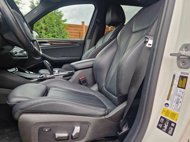 Белый БМВ Х3, объемом двигателя 2 л и пробегом 86 тыс. км за 16000 $, фото 18 на Automoto.ua