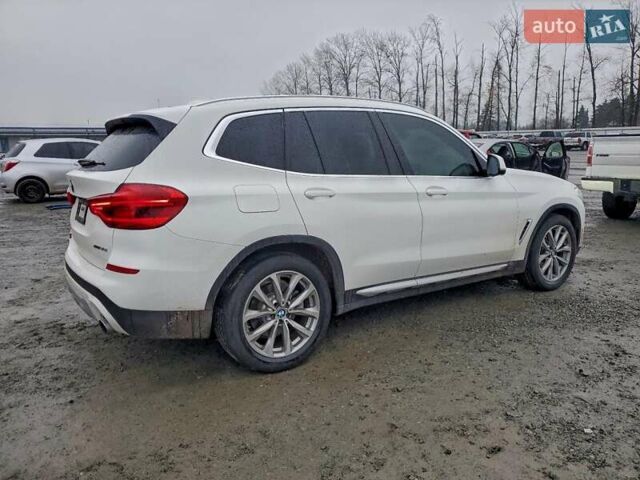 Белый БМВ Х3, объемом двигателя 2 л и пробегом 100 тыс. км за 7600 $, фото 3 на Automoto.ua