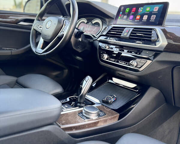 Белый БМВ Х3, объемом двигателя 2 л и пробегом 143 тыс. км за 25300 $, фото 12 на Automoto.ua