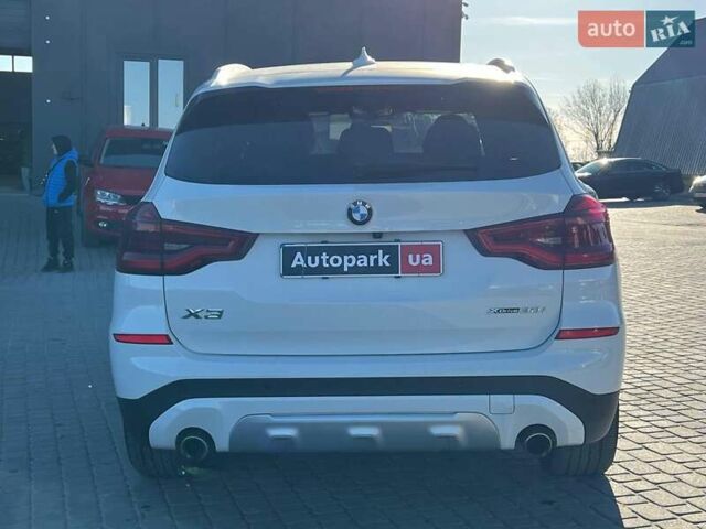 Белый БМВ Х3, объемом двигателя 2 л и пробегом 173 тыс. км за 28690 $, фото 5 на Automoto.ua