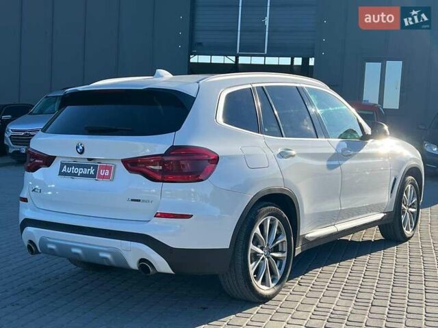Белый БМВ Х3, объемом двигателя 2 л и пробегом 173 тыс. км за 28690 $, фото 6 на Automoto.ua