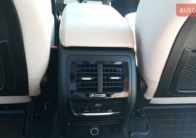 Белый БМВ Х3, объемом двигателя 2 л и пробегом 179 тыс. км за 33500 $, фото 4 на Automoto.ua