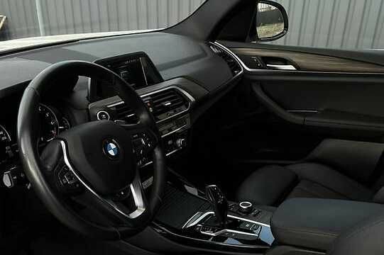 Белый БМВ Х3, объемом двигателя 2 л и пробегом 90 тыс. км за 18000 $, фото 6 на Automoto.ua