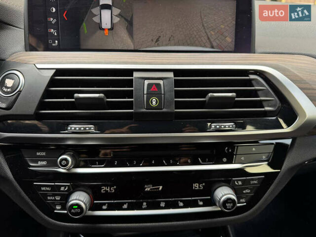 Білий БМВ Х3, об'ємом двигуна 2 л та пробігом 99 тис. км за 29000 $, фото 20 на Automoto.ua