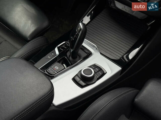 Белый БМВ Х3, объемом двигателя 2 л и пробегом 170 тыс. км за 24500 $, фото 11 на Automoto.ua