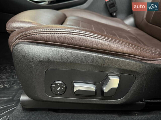 Білий БМВ Х3, об'ємом двигуна 2 л та пробігом 99 тис. км за 29000 $, фото 17 на Automoto.ua