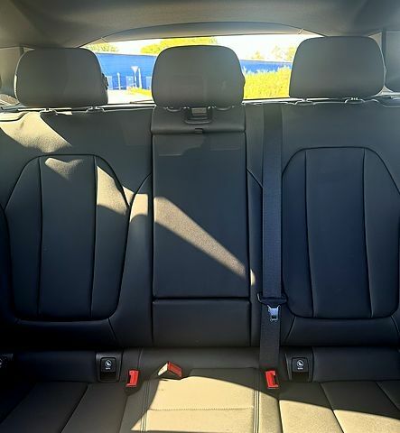 Білий БМВ Х3, об'ємом двигуна 2 л та пробігом 146 тис. км за 27500 $, фото 6 на Automoto.ua