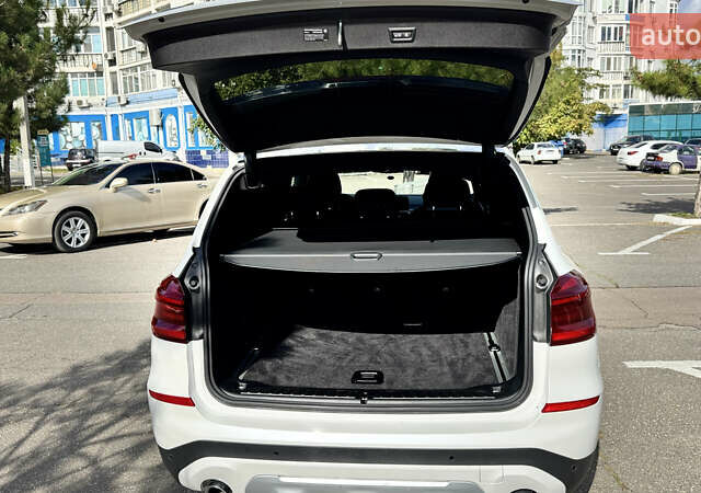 Білий БМВ Х3, об'ємом двигуна 2 л та пробігом 81 тис. км за 28700 $, фото 8 на Automoto.ua