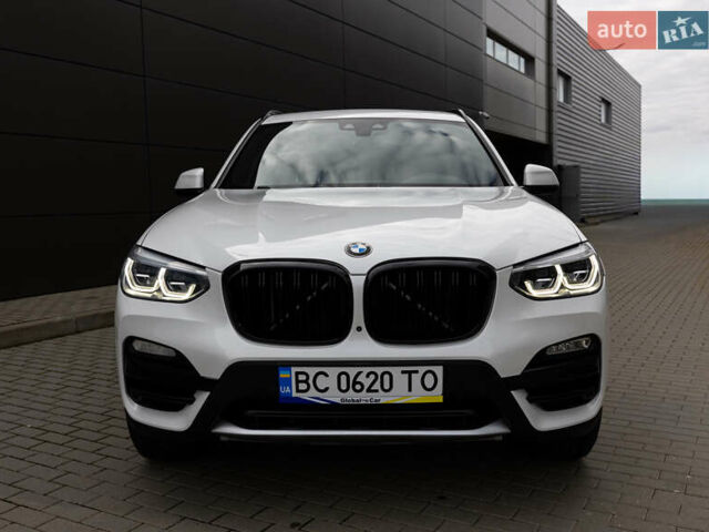 Білий БМВ Х3, об'ємом двигуна 2 л та пробігом 144 тис. км за 29500 $, фото 5 на Automoto.ua