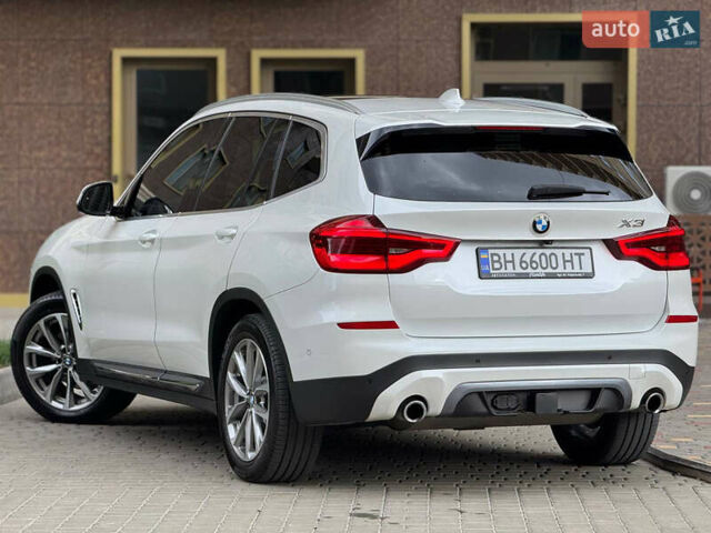 Білий БМВ Х3, об'ємом двигуна 2 л та пробігом 99 тис. км за 29000 $, фото 13 на Automoto.ua