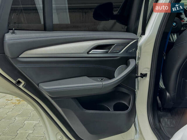 Белый БМВ Х3, объемом двигателя 3 л и пробегом 147 тыс. км за 33500 $, фото 36 на Automoto.ua