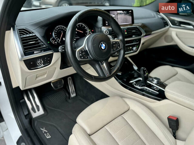 Білий БМВ Х3, об'ємом двигуна 3 л та пробігом 110 тис. км за 36900 $, фото 24 на Automoto.ua