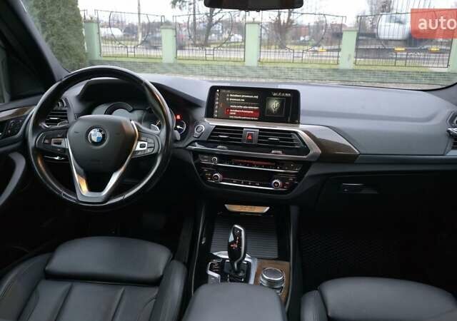 Белый БМВ Х3, объемом двигателя 2 л и пробегом 206 тыс. км за 20900 $, фото 25 на Automoto.ua