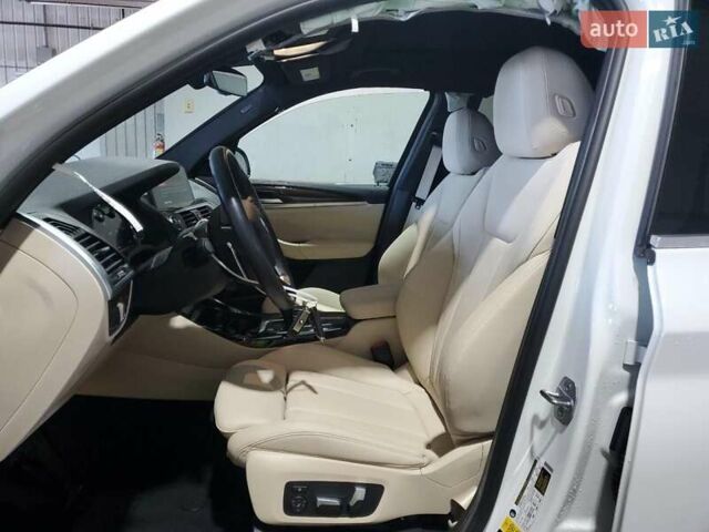 БМВ Х3 2018 в Черновцах на Automoto.ua Белый БМВ Х3, объемом двигателя 2 л и пробегом 35 тыс. км за 25500 $, фото 6 на Automoto.ua