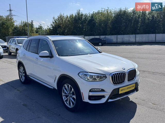 Білий БМВ Х3, об'ємом двигуна 2 л та пробігом 114 тис. км за 29000 $, фото 2 на Automoto.ua