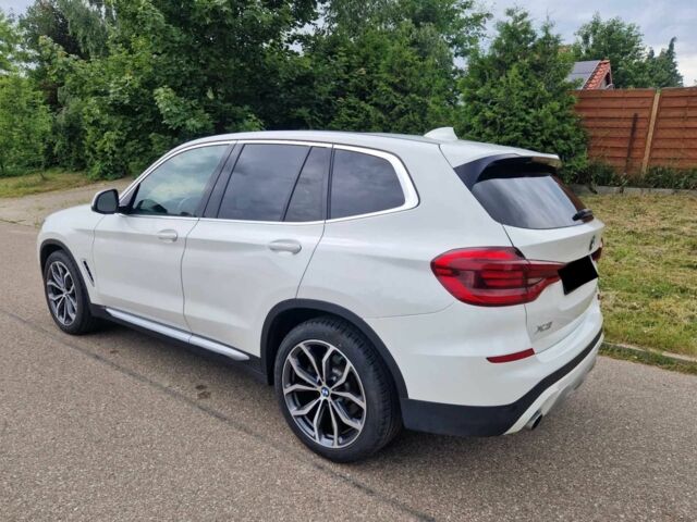 Белый БМВ Х3, объемом двигателя 2 л и пробегом 86 тыс. км за 16000 $, фото 6 на Automoto.ua