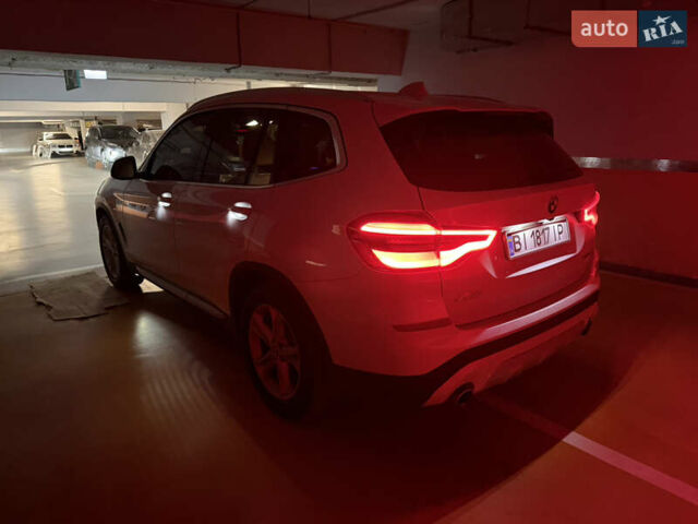 Белый БМВ Х3, объемом двигателя 2 л и пробегом 58 тыс. км за 33500 $, фото 49 на Automoto.ua